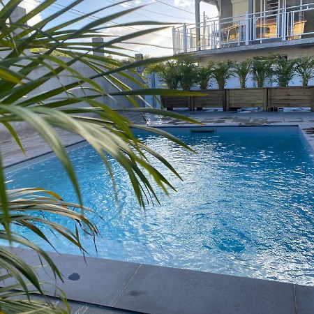 La Buena Vida Apartment ปวงต์-นัวร์ ภายนอก รูปภาพ