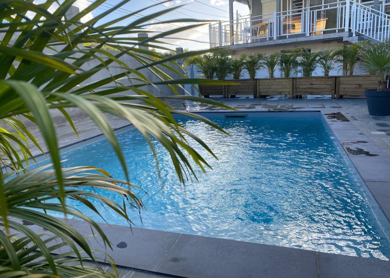 La Buena Vida Apartment ปวงต์-นัวร์ ภายนอก รูปภาพ